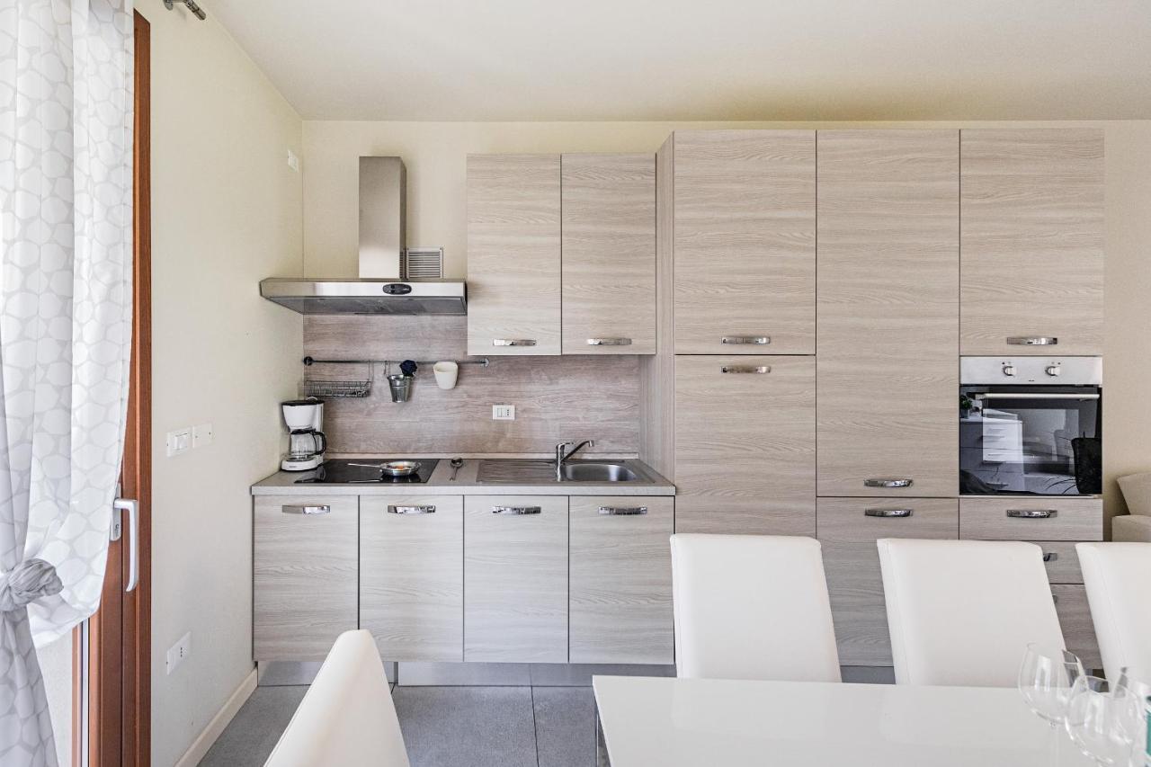 La Romantica Holiday Home By Wonderful Italy Manerba del Garda Luaran gambar
